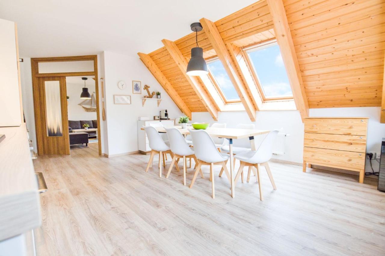 Apartman Riviera Lipno 510/21 リプノ・ナト・ヴルタヴォウ エクステリア 写真